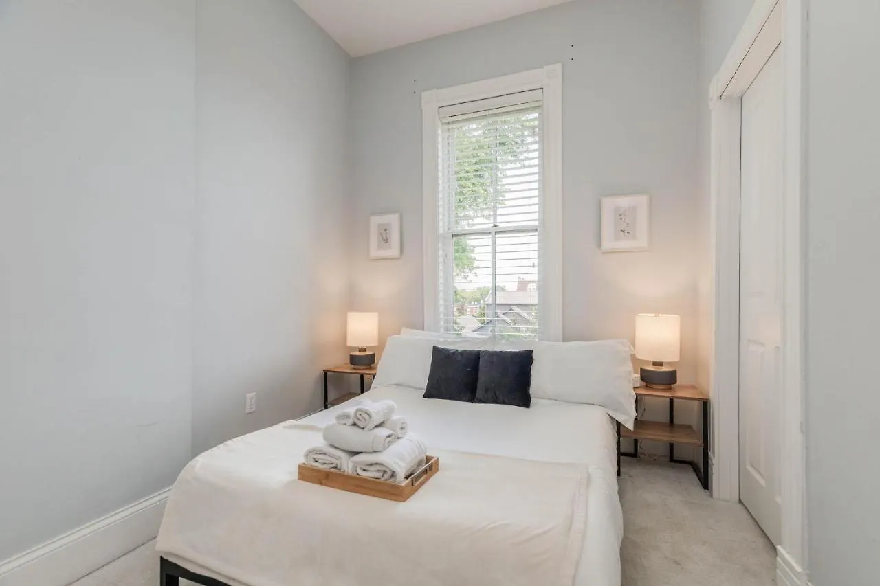 Σπίτι διακοπών Historic Benton Park Townhome Σαιντ Λούις